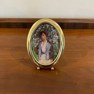 Vintage 1980s/1990s Solid Brass 3.5x5" Oval Photo Frame